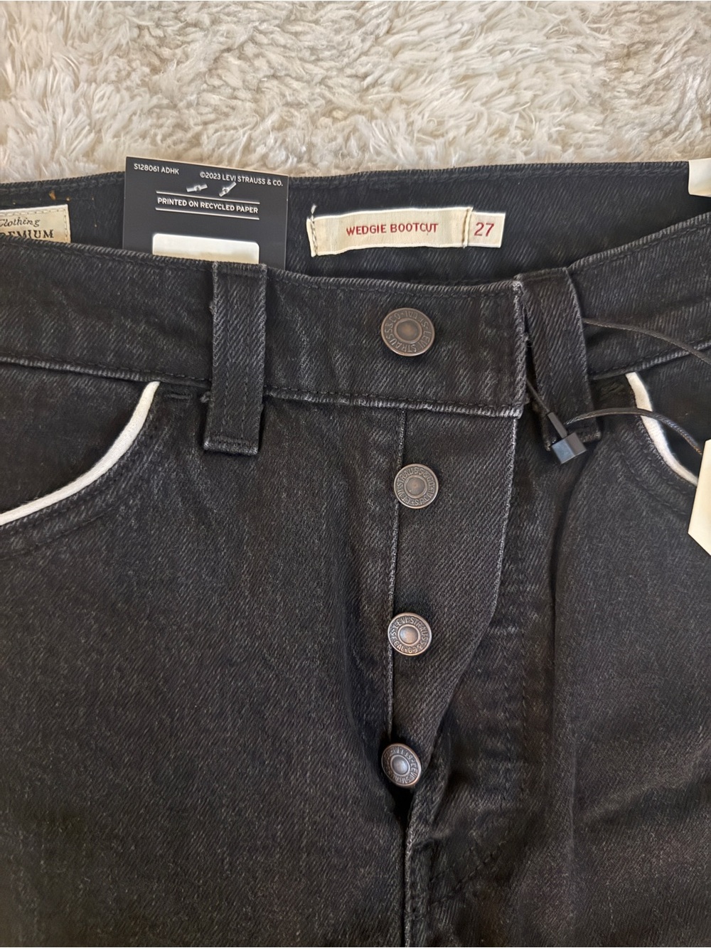 Levi's Wedgie Bootcut Sunset Ride - Picture 6 of 6